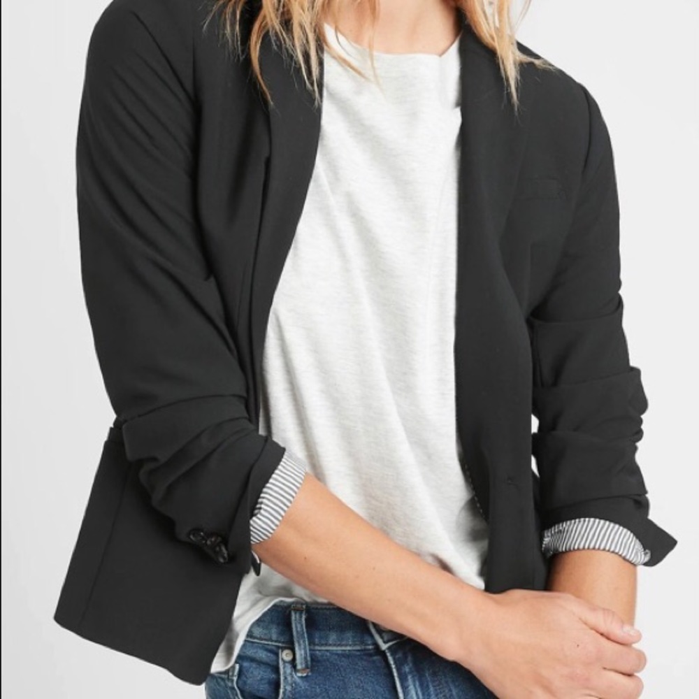 Classic Fit Blazer - Banana Republic